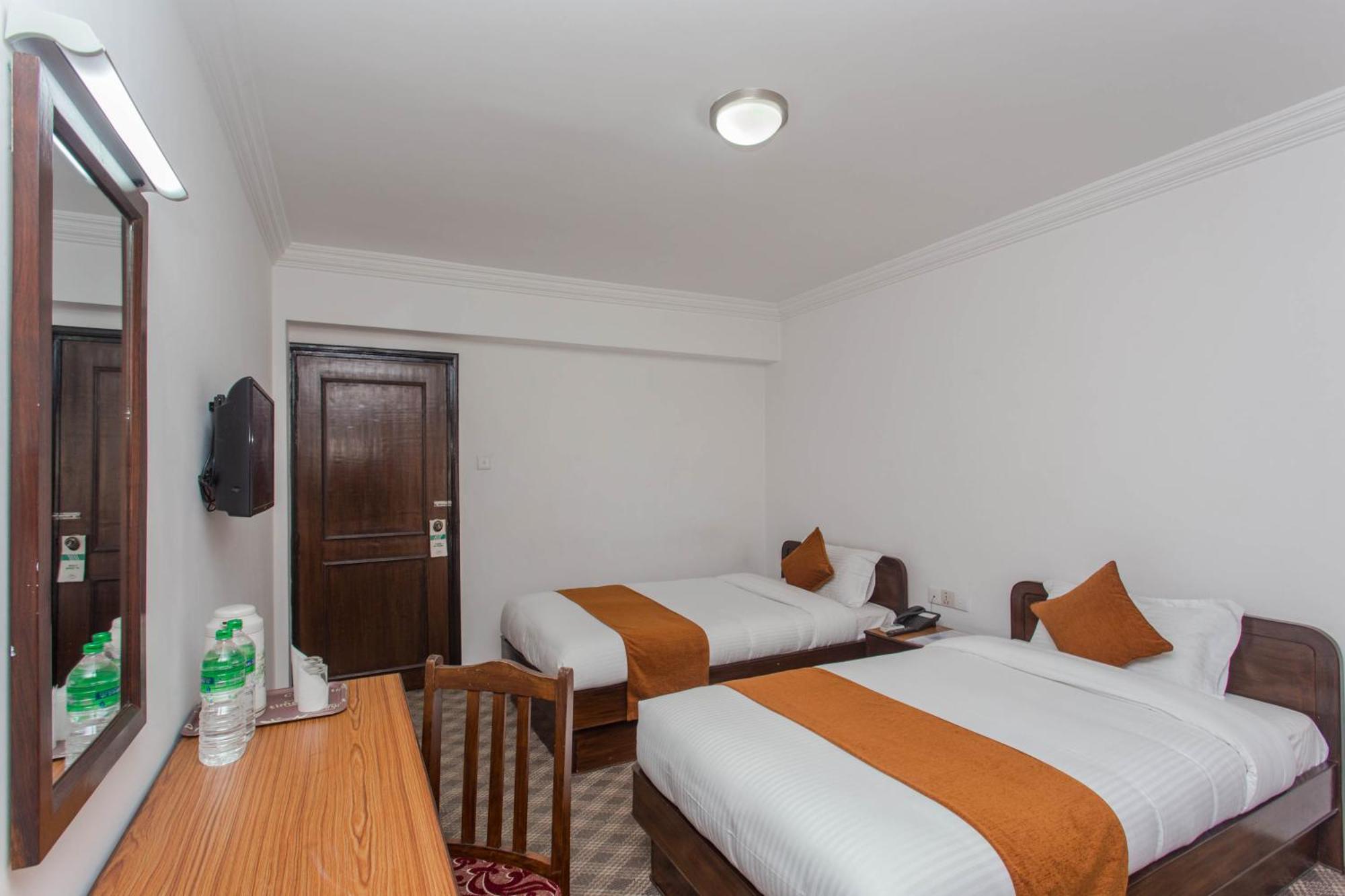 Hotel Fuji 2*