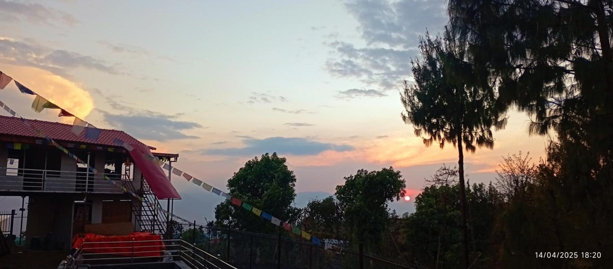 Everest Home Stay Apartment II Timal Kalimati Tower