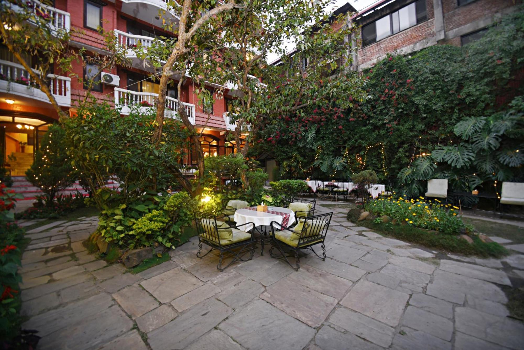 Nirvana Boutique Hotel 4*