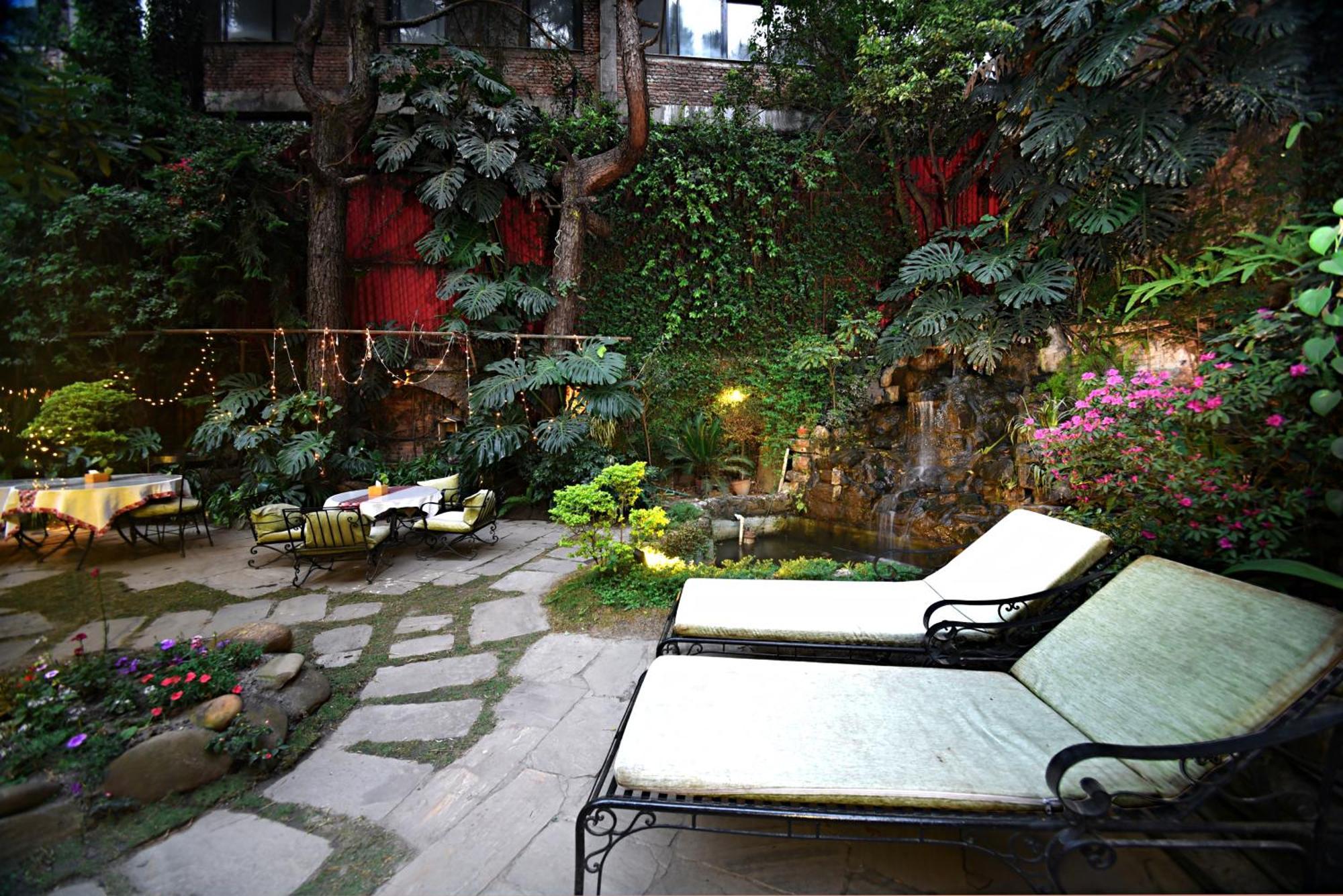 Nirvana Boutique 4*