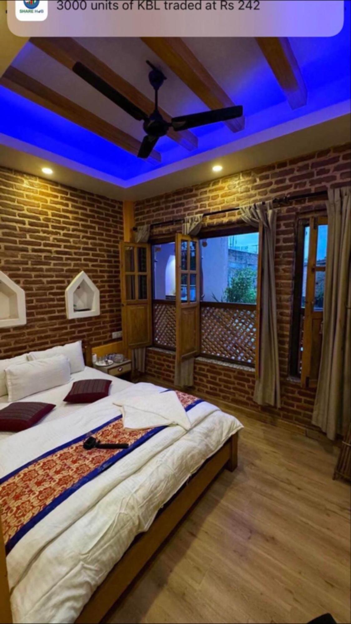 Blue Mountain Bed & Breakfast *