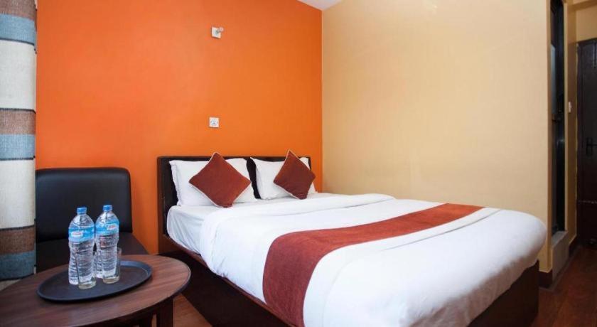 Hotel Oyo 381 Pashupati Plaza Kathmandu