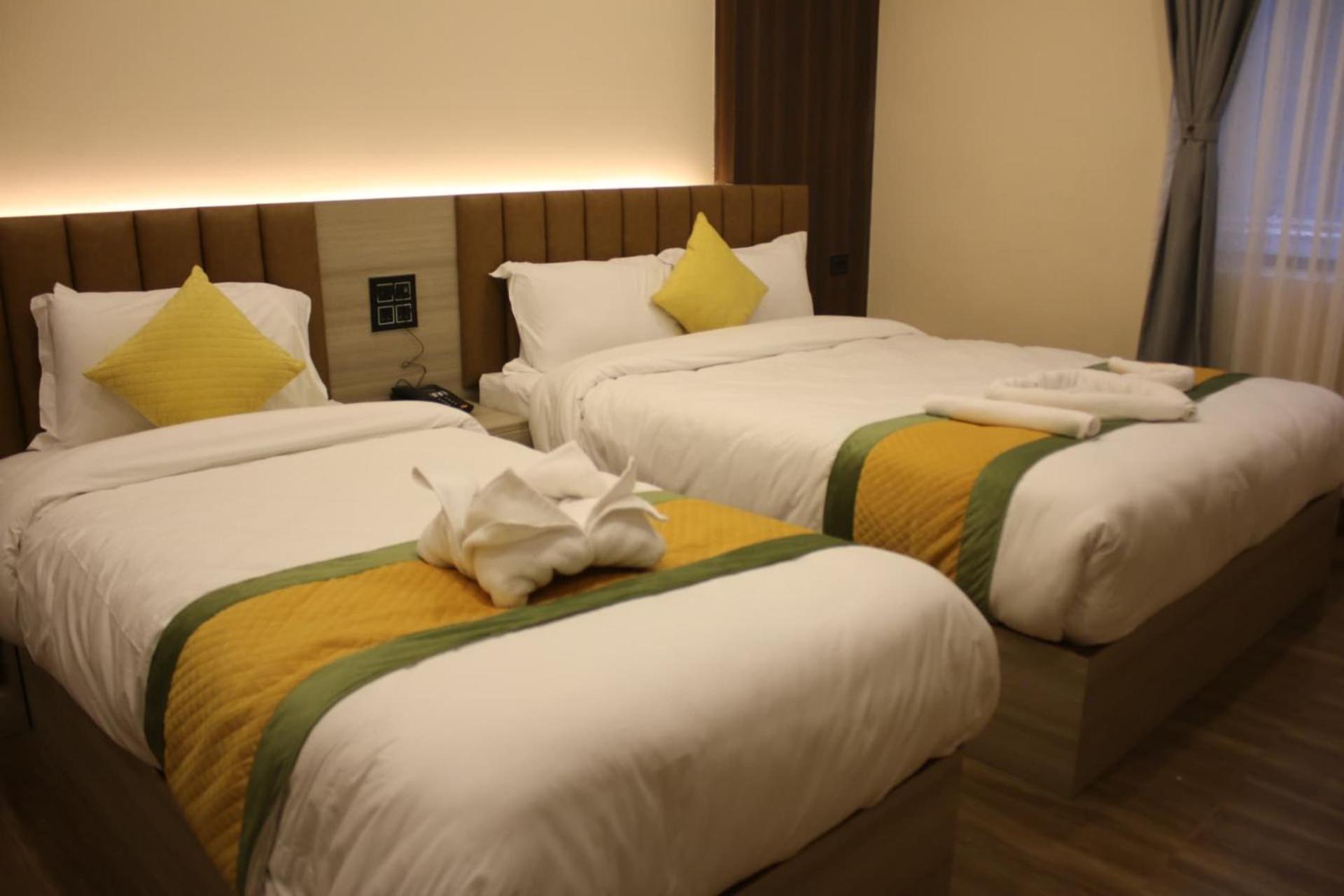 Hotel Sinamangal Airport Kathmandu