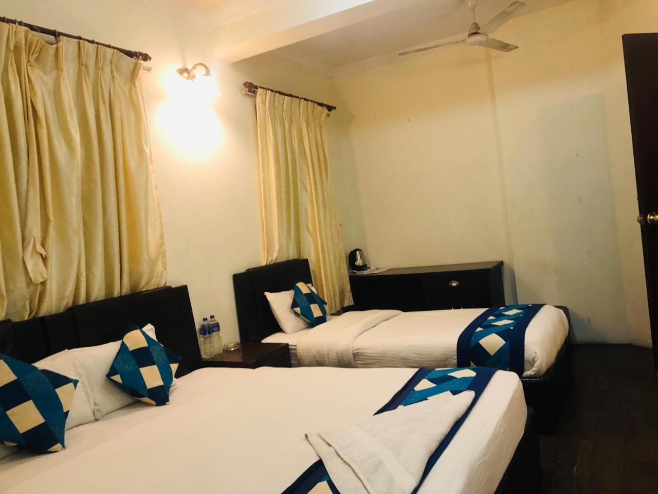 Nhu Rajdhani Rumah tetamu
