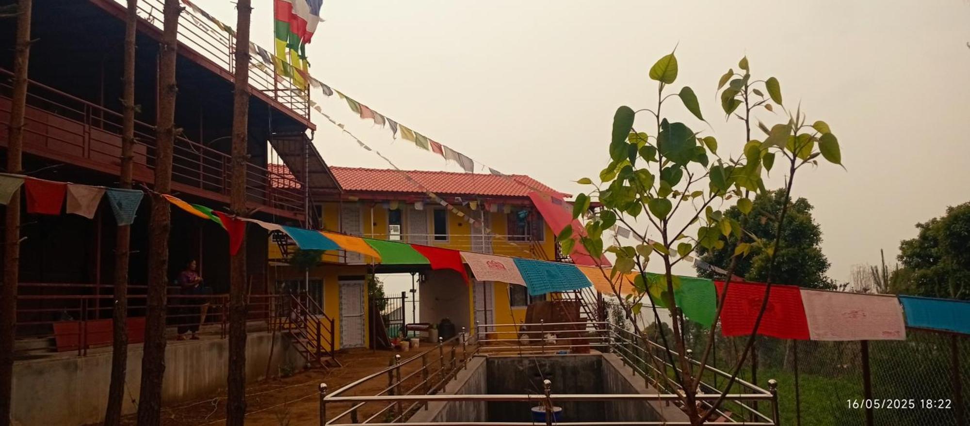 Everest Ii Timal Kalimati Tower *