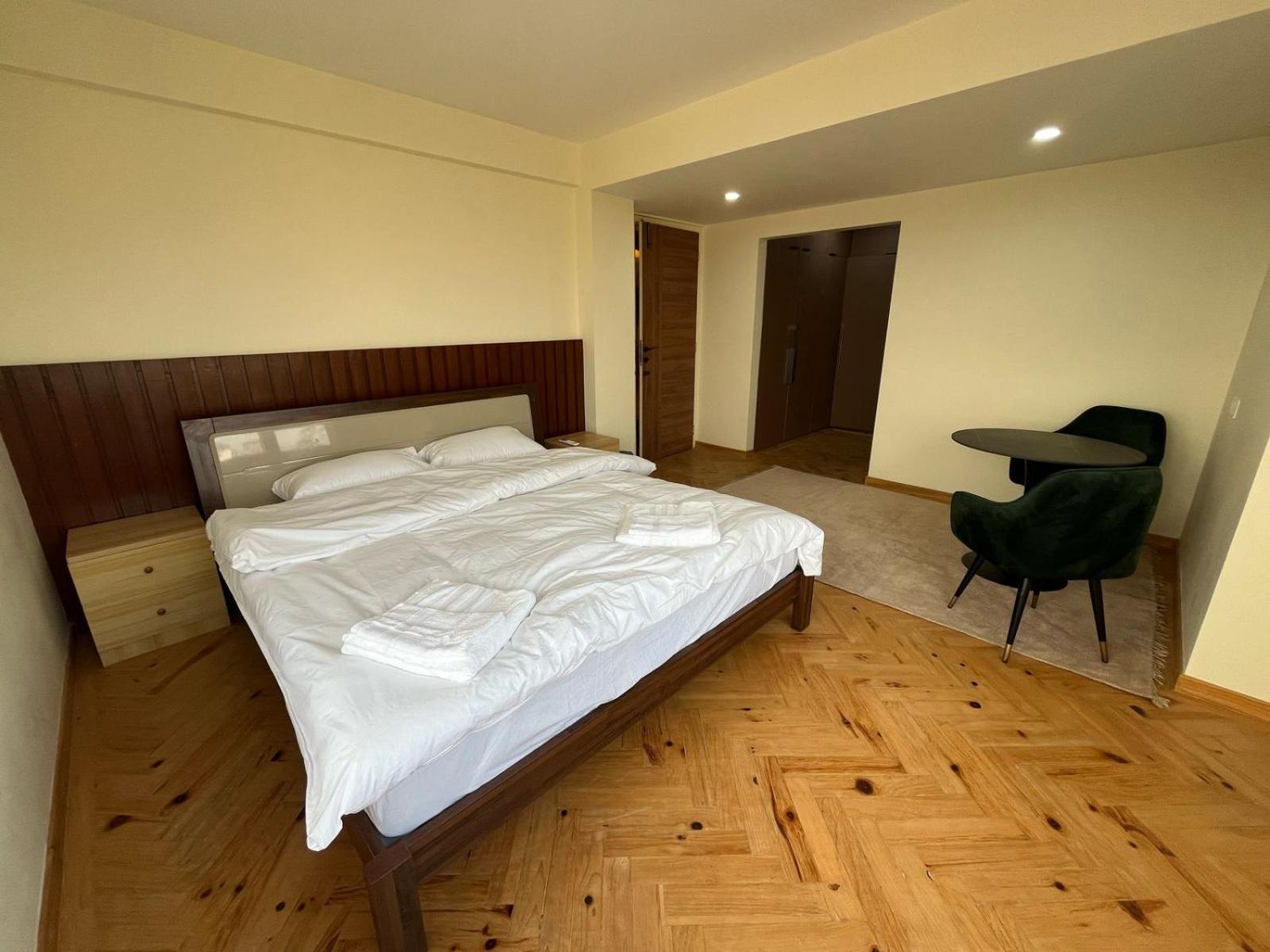 Panipokhari Hotel *