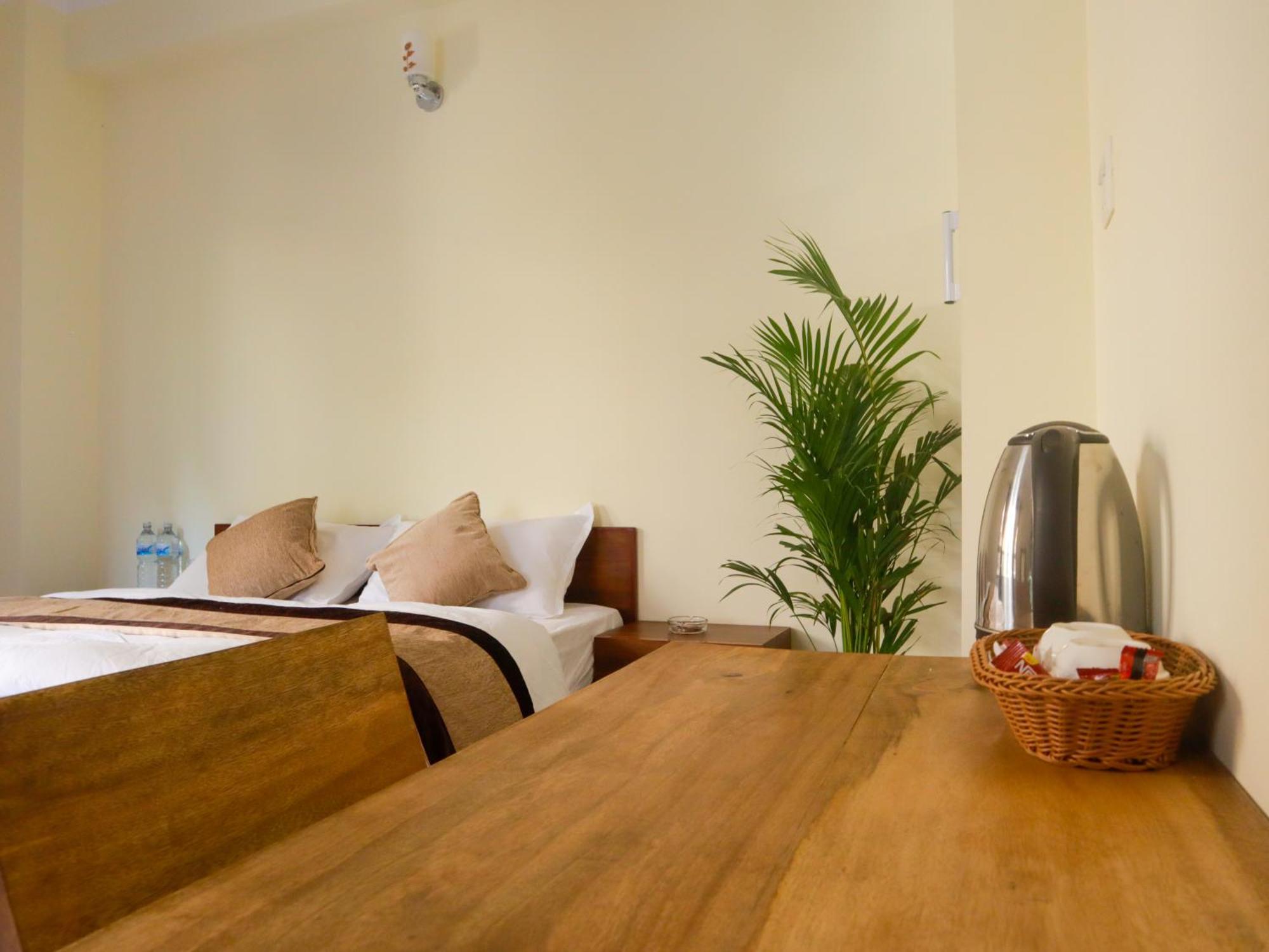 Zen Nest Guest house *