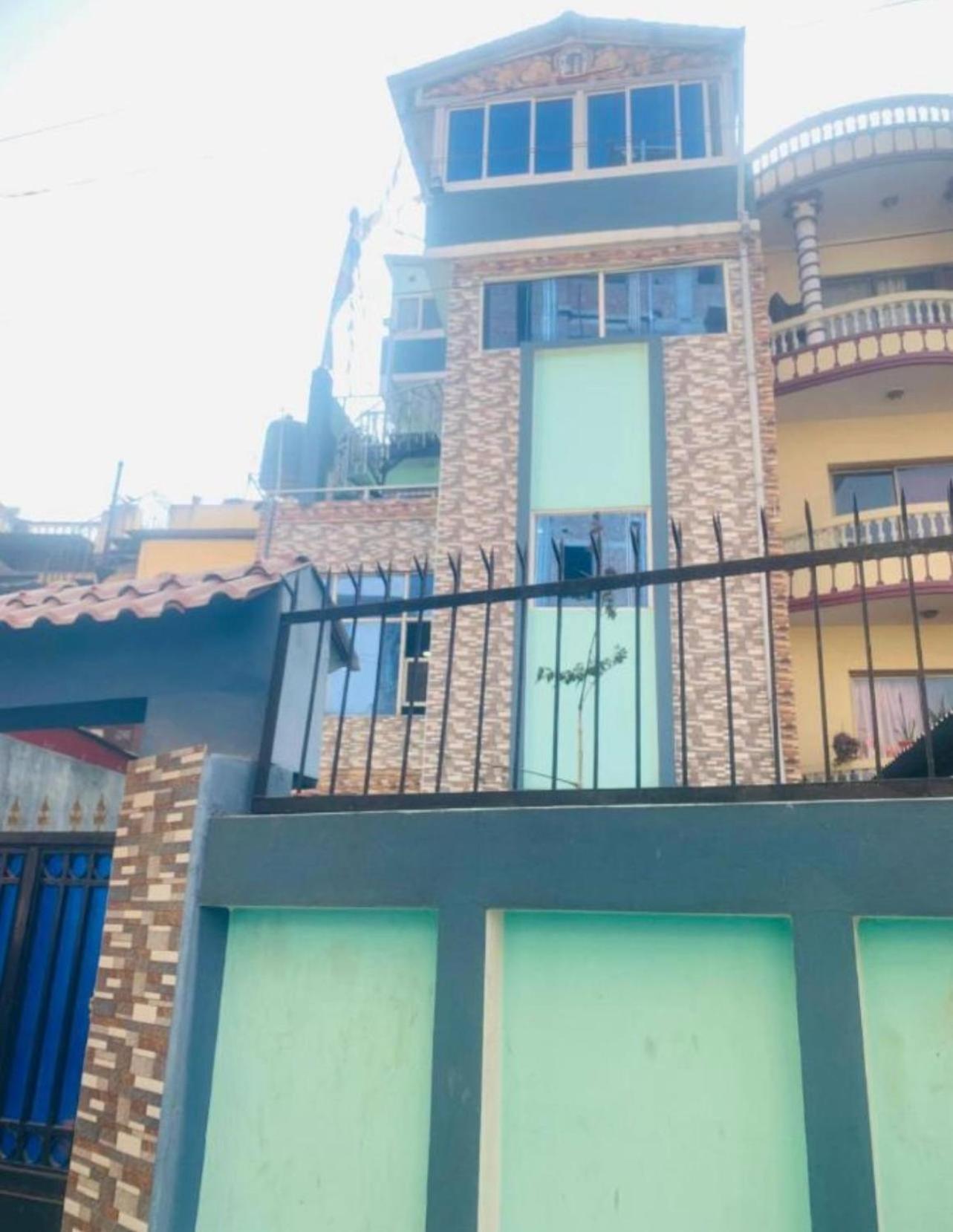 Moktan Homestay *