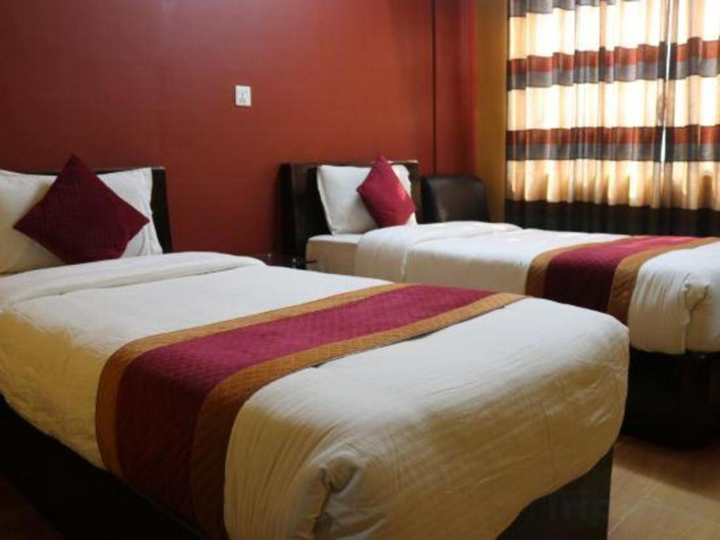 Oyo 381 Pashupati Plaza 2* Kathmandu