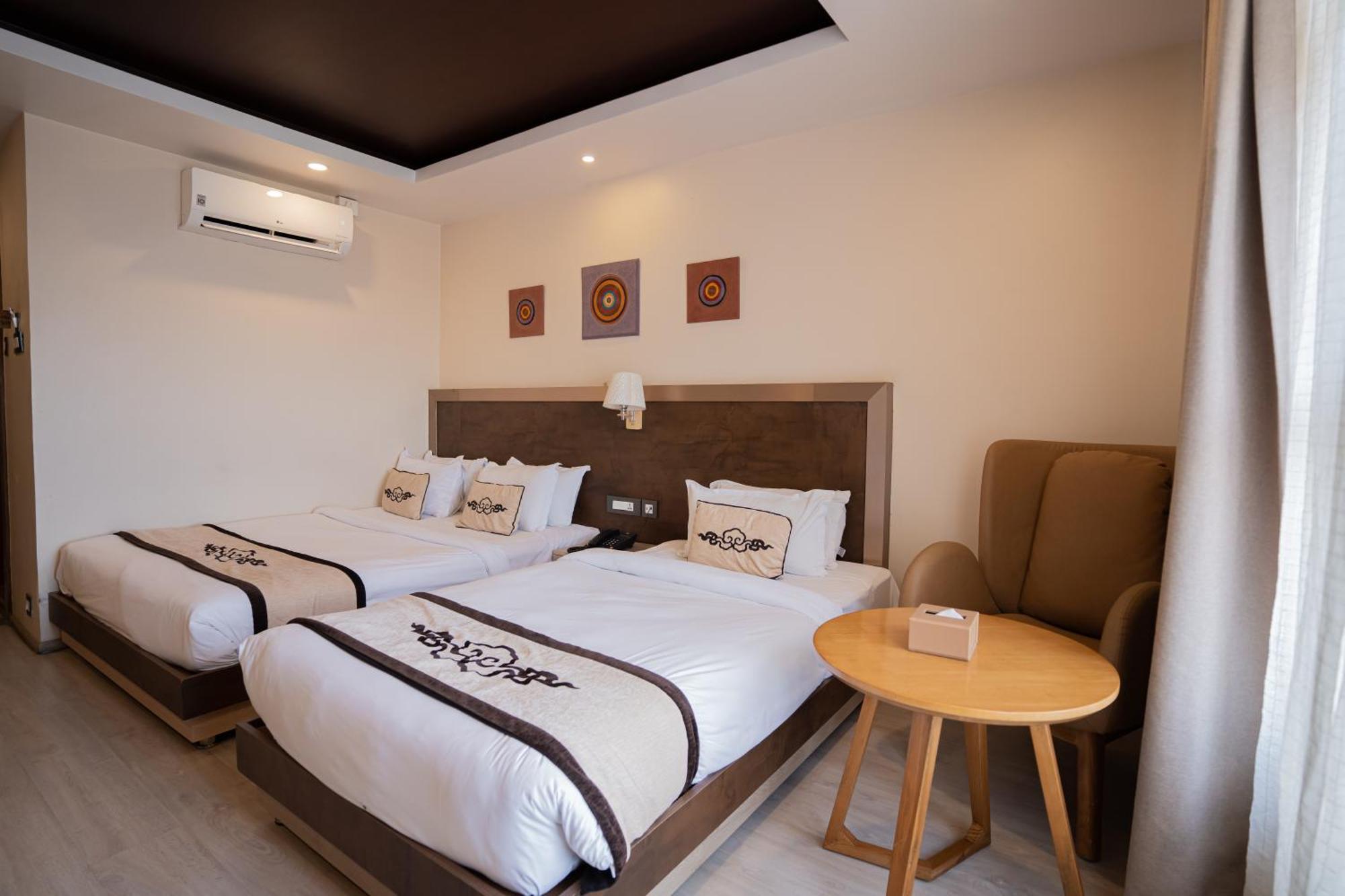 Lavie And Hotel 3*