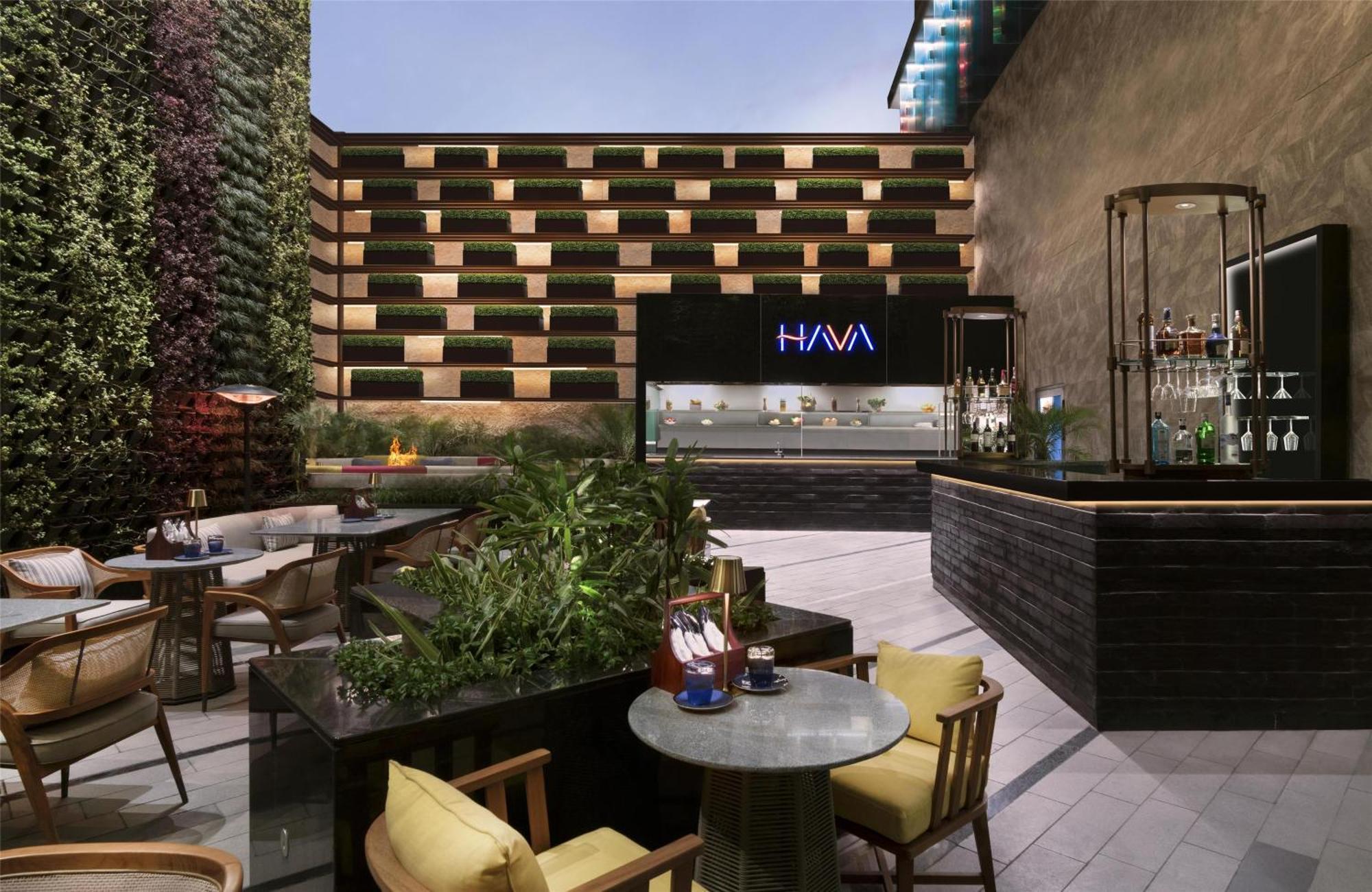 Hilton Hotel 5*