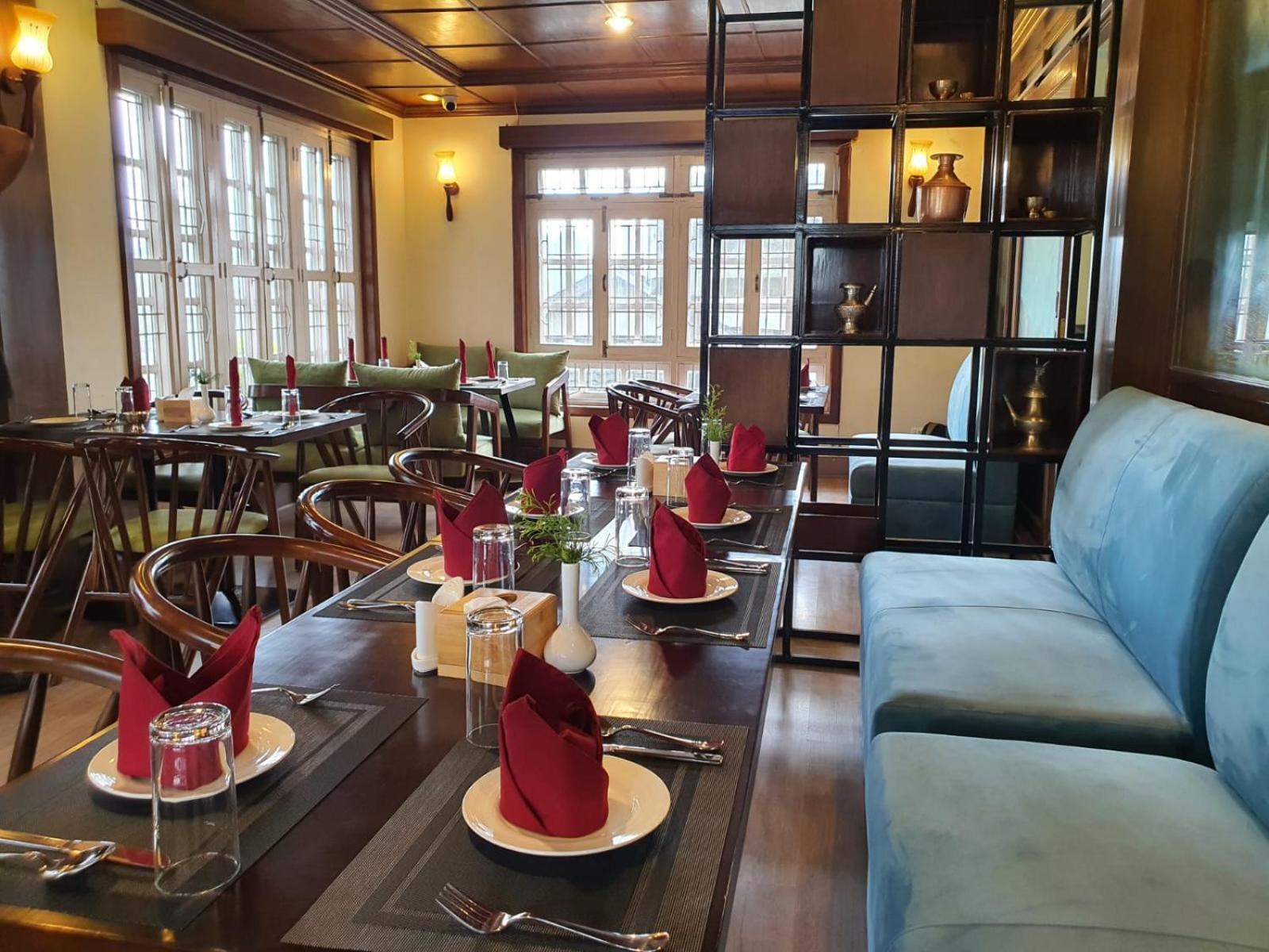 Grand View Hotel