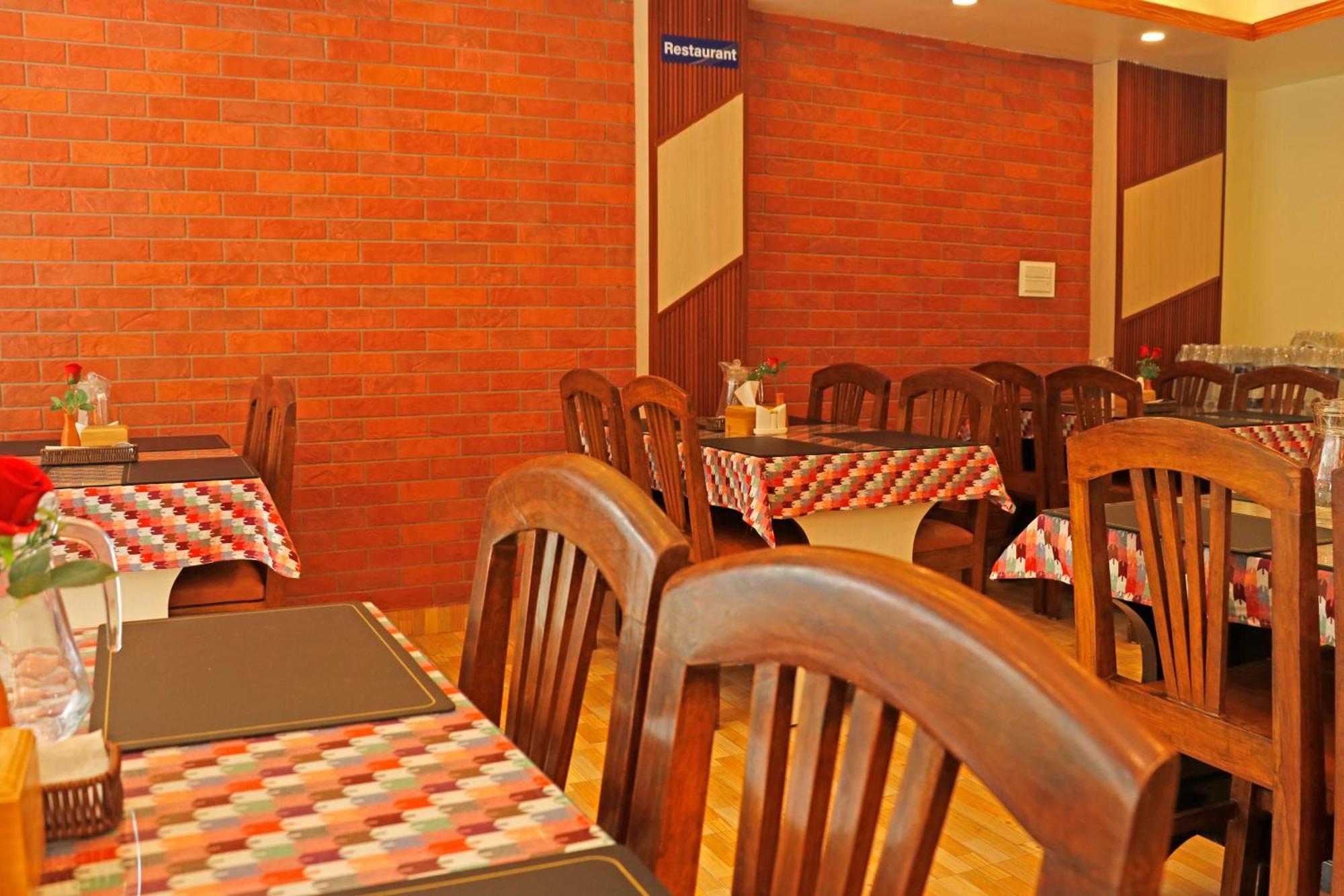 Hotel Himalayan Bts