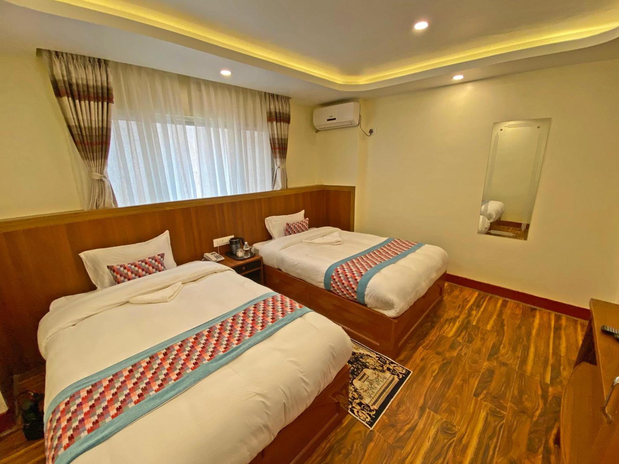 Himalayan Bts Hotel 2*