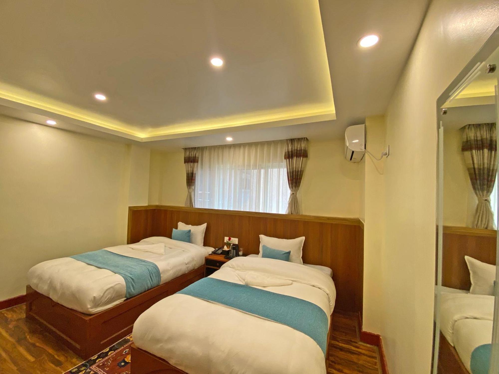 Hotel Himalayan Bts