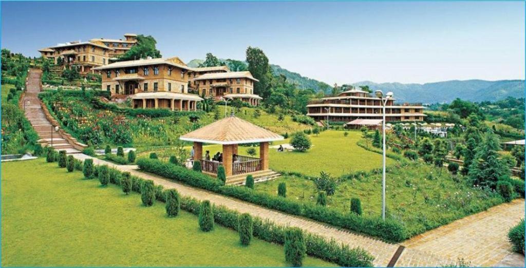 Resort Godavari Village