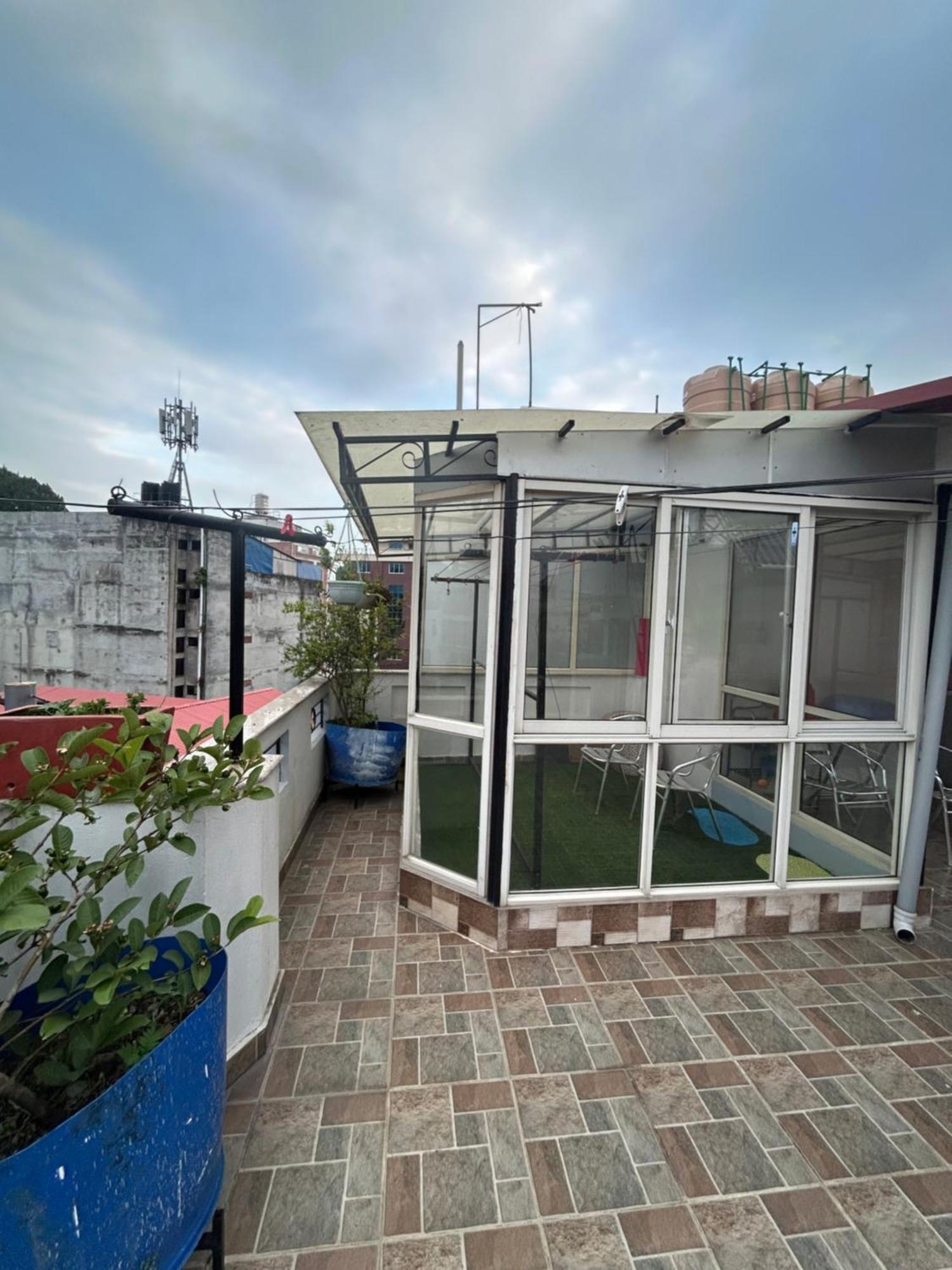 Homestay Bansbari Warm *