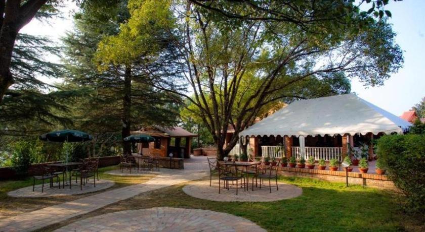 Resort Godavari Village 3*