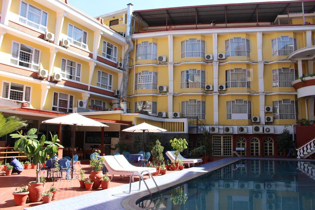 Woodland Hotel 4*