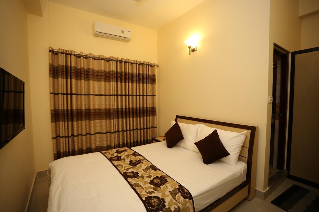 Mahadev Hotel