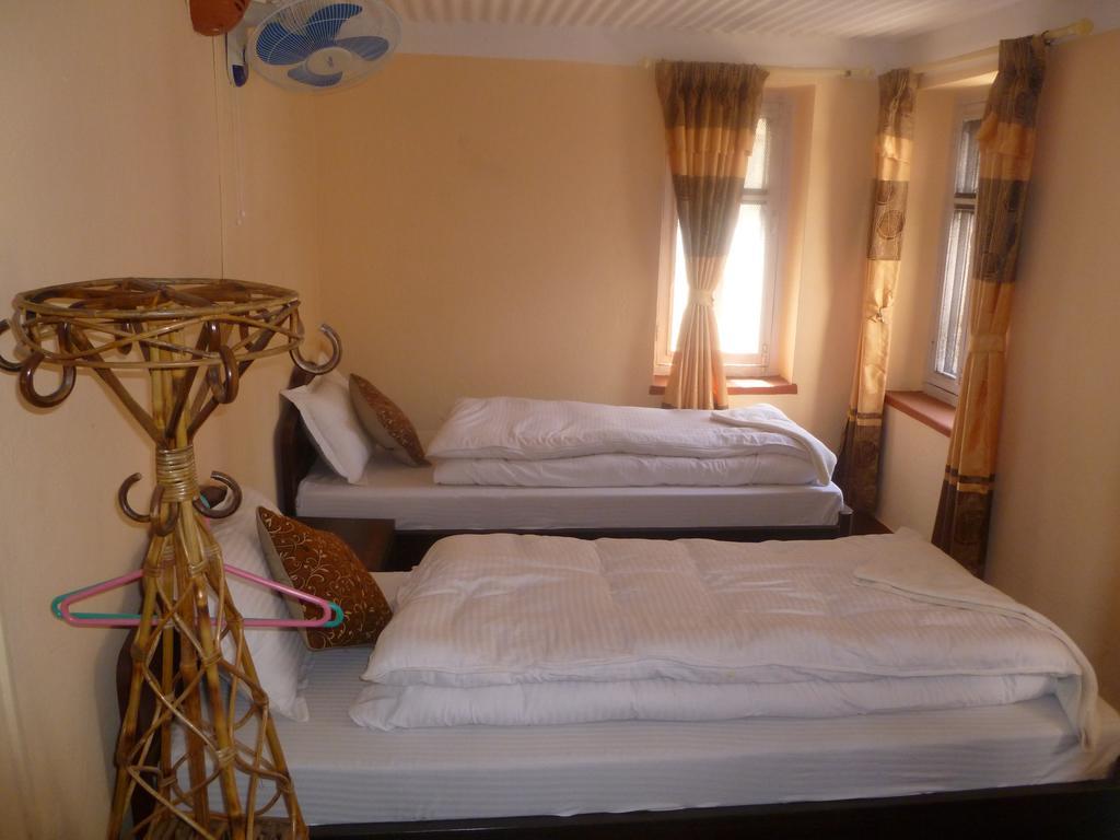 Bed & Breakfast Andes House 2*