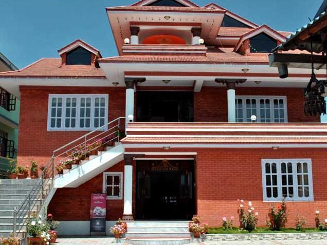 Chef House Hotel 3*