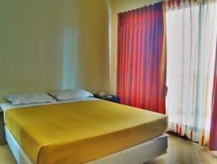 Landmark 4*