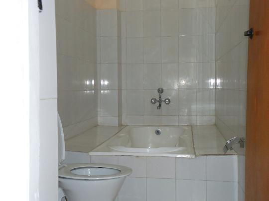 Budget Multiplex Bed & Breakfast *