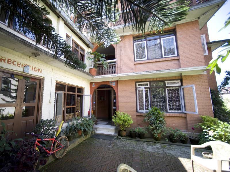 Hotel Garden 2*