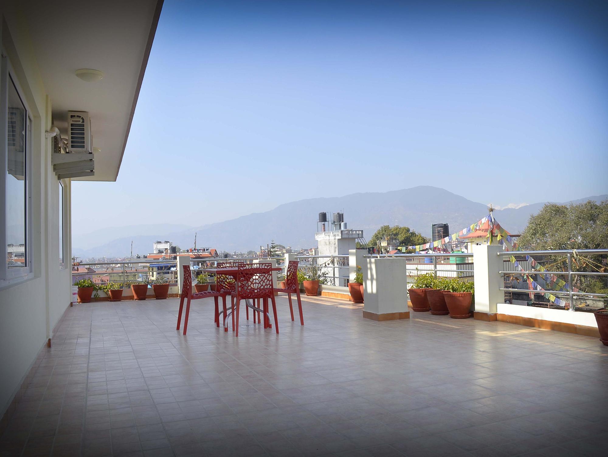 Nirvana Hotel 3*