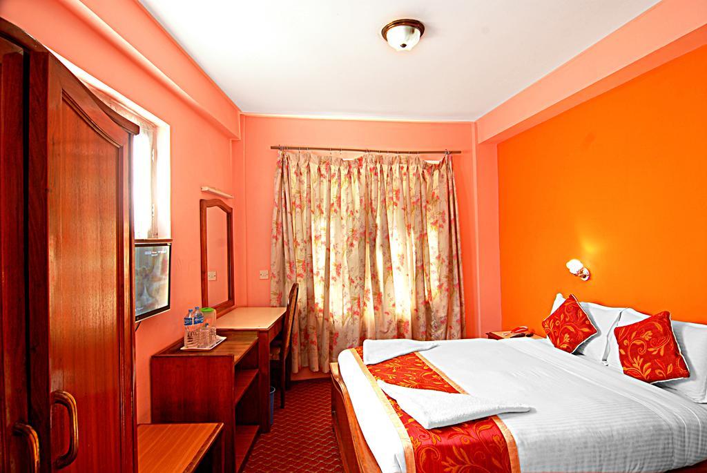 Hotel Tenki 2*