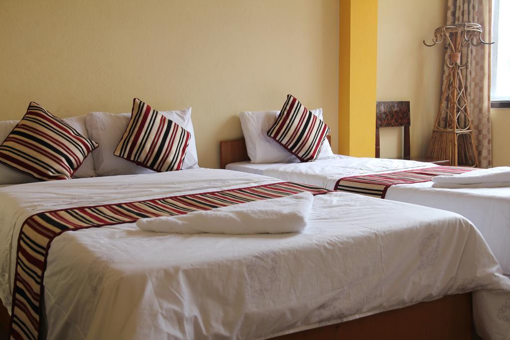 Albergue Yala Peak
