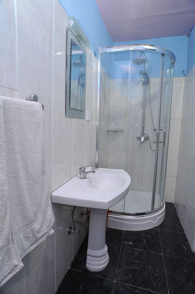 Guest house Acme 2*