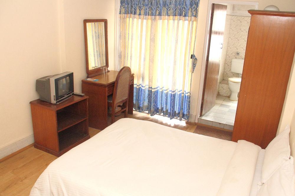 Trekkers Hotel 3*
