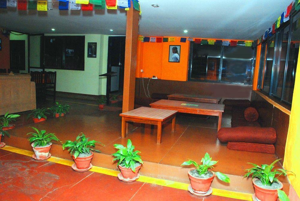 Pariwar Hotel 2*