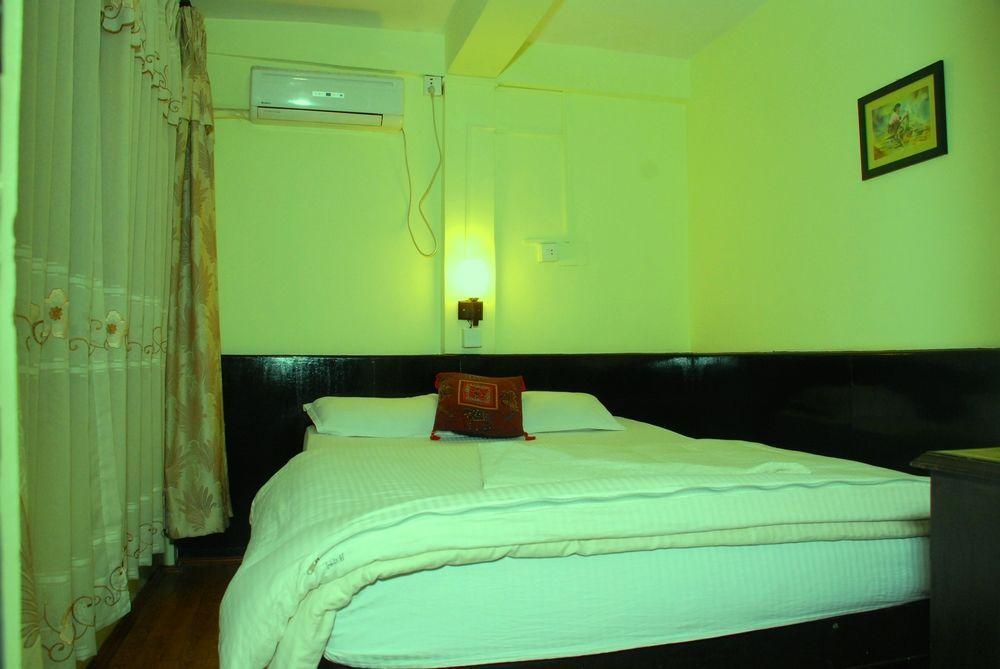 Pariwar Hotel Catmandu