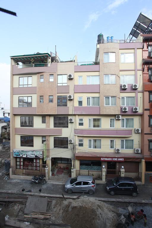 Bed & Breakfast Annex 3*