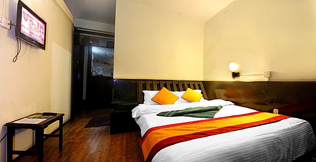 Hotel Pariwar