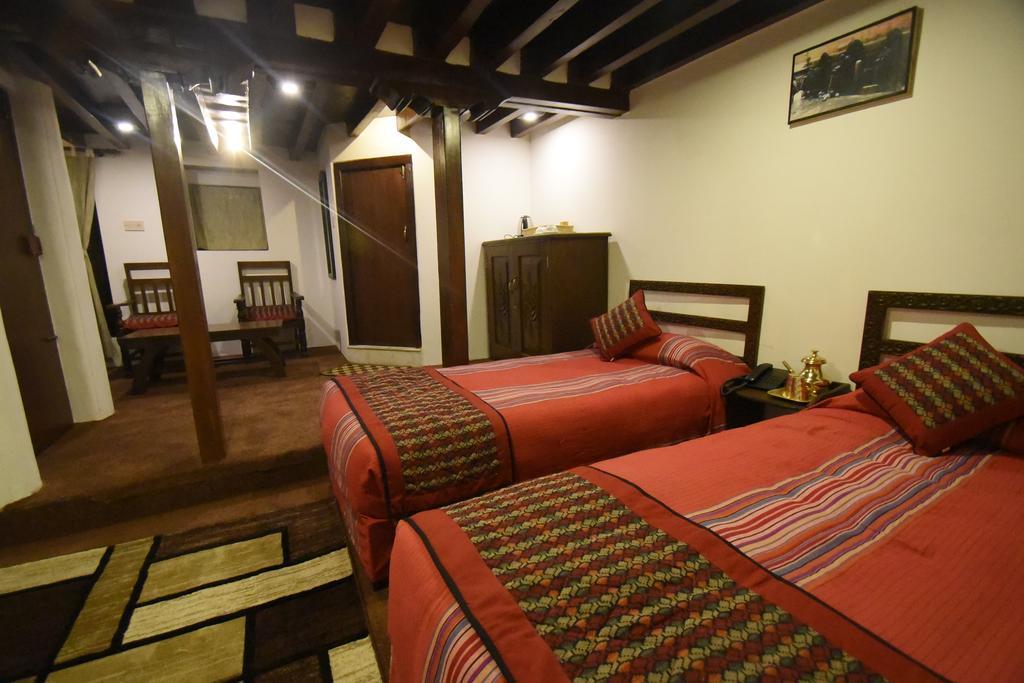 Temple House Hotel 3*