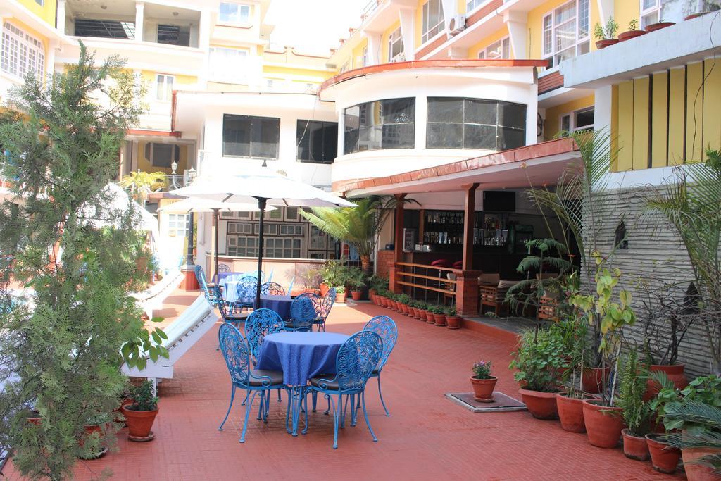 Woodland Hotel 4*