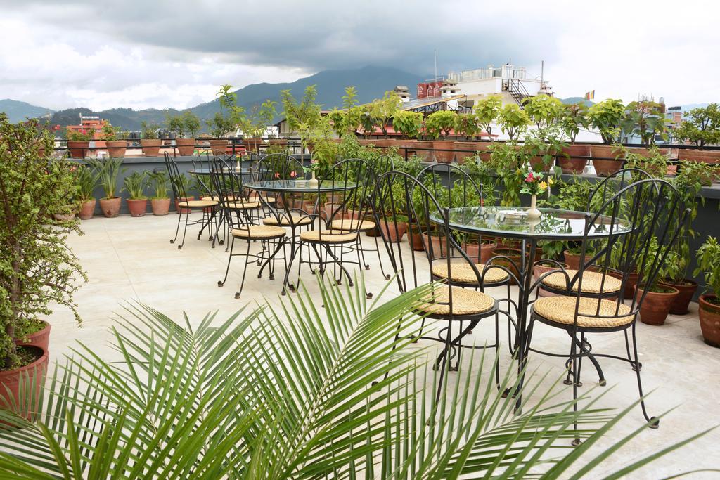 Fuji Hotel 2*