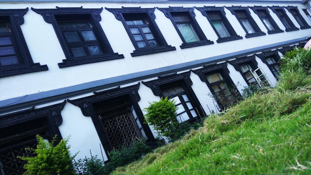 Heranya Hotel 3*