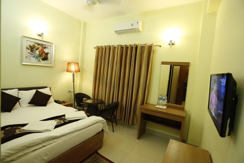 Mahadev Hotel 3*