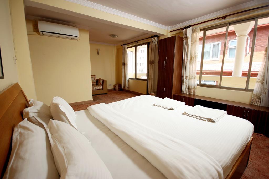Mountain Gateway Hotel