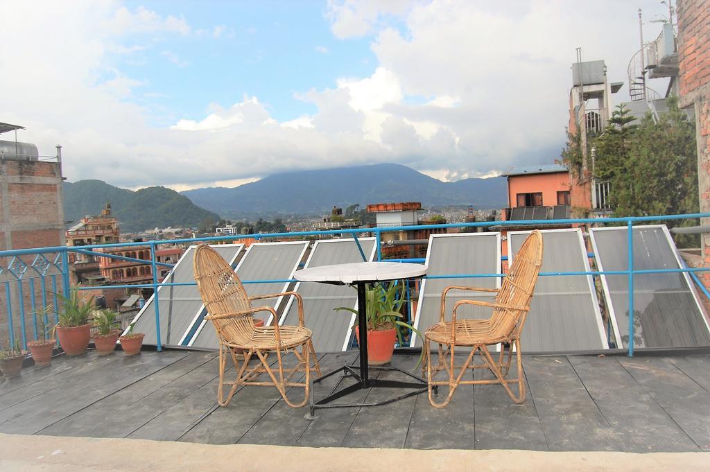 Visit Nepal Hotel 2*
