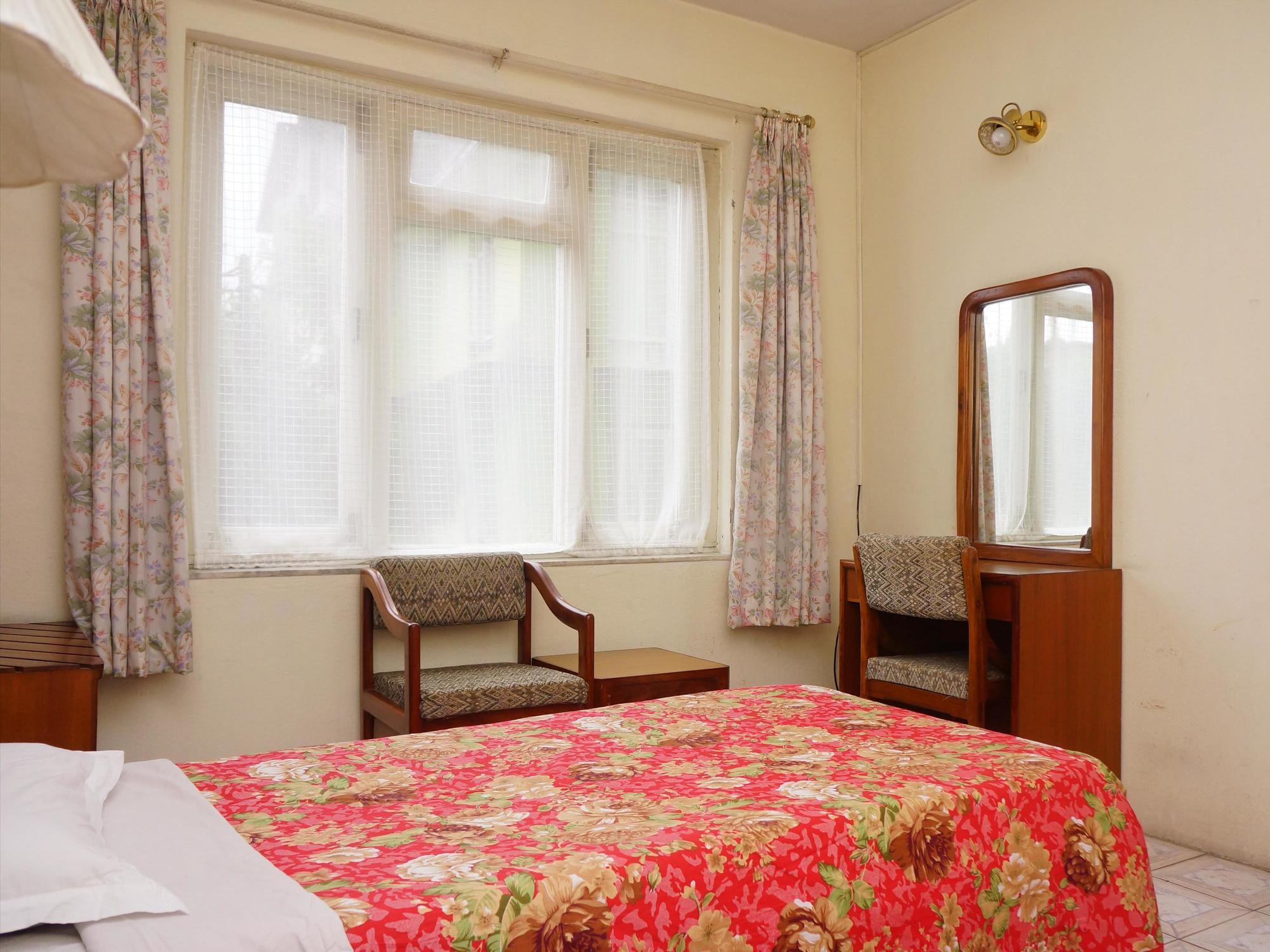 Happiness 1 Bed & Breakfast