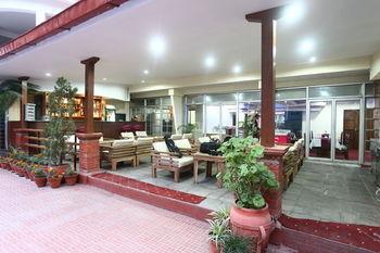 Woodland Hotel 4*