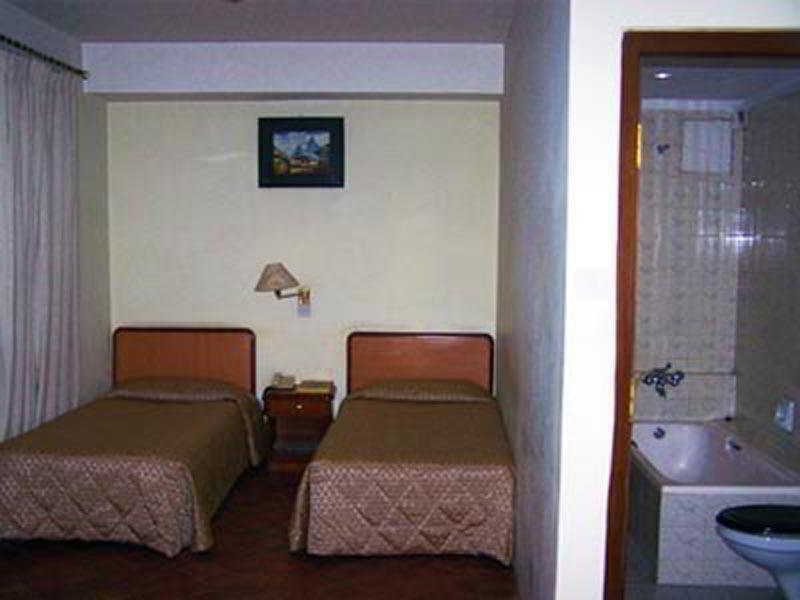 Hotel Heritage And *