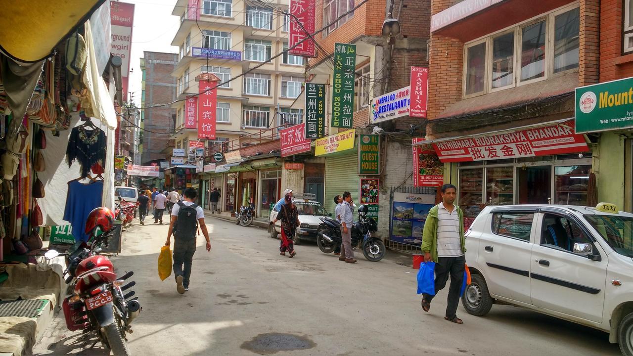 Himalayan Spire Hotel 3*