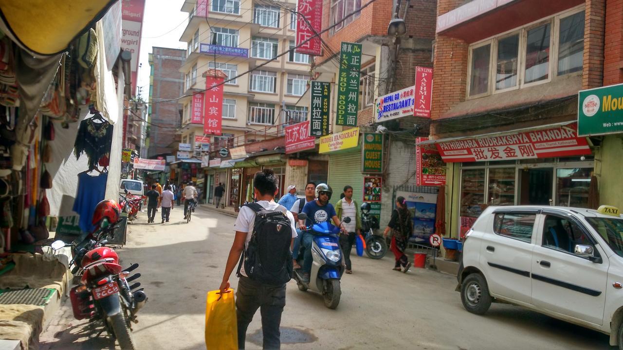 Hotel Himalayan Spire